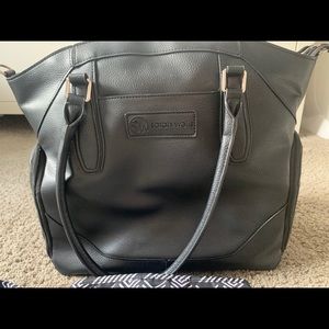 Sarah Wells Pump Bag